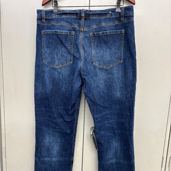 Cabi Jeans Women's True Boyfriend Size 12 Relaxed Denim Distressed - Picture 2 of 10